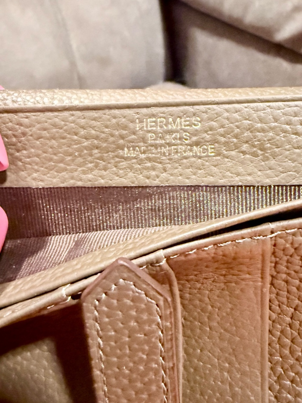 Hermes Etoupe Epsom Leather Bearn Wallet - Picture 5 of 10